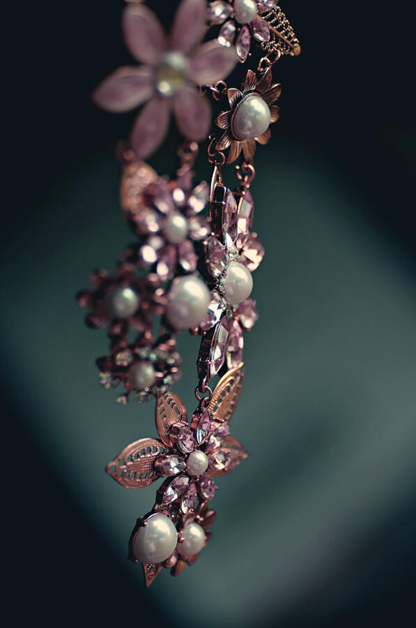 Azeyama's Brooch Azeyama's Brooch