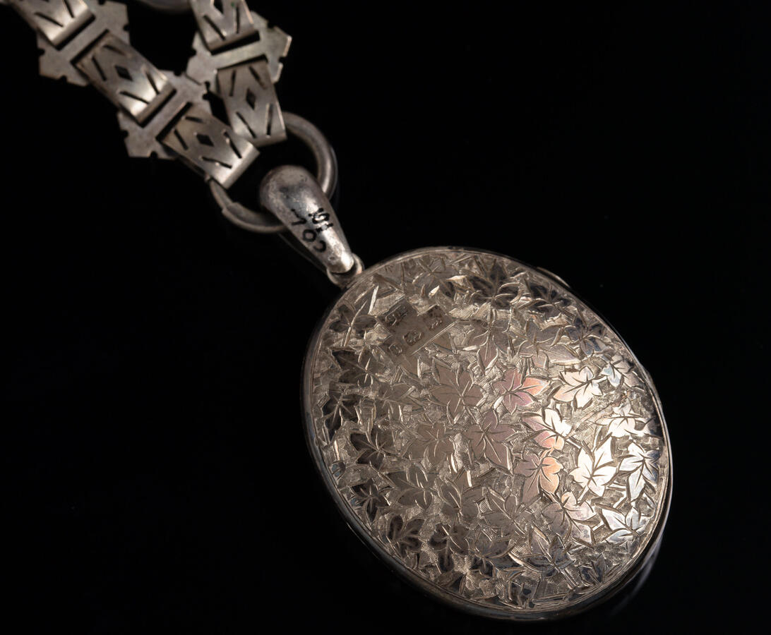 Nophica's Binding Leaves